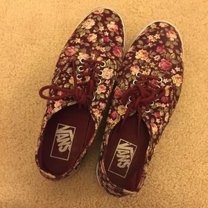 Women’s floral VANS size 7.5